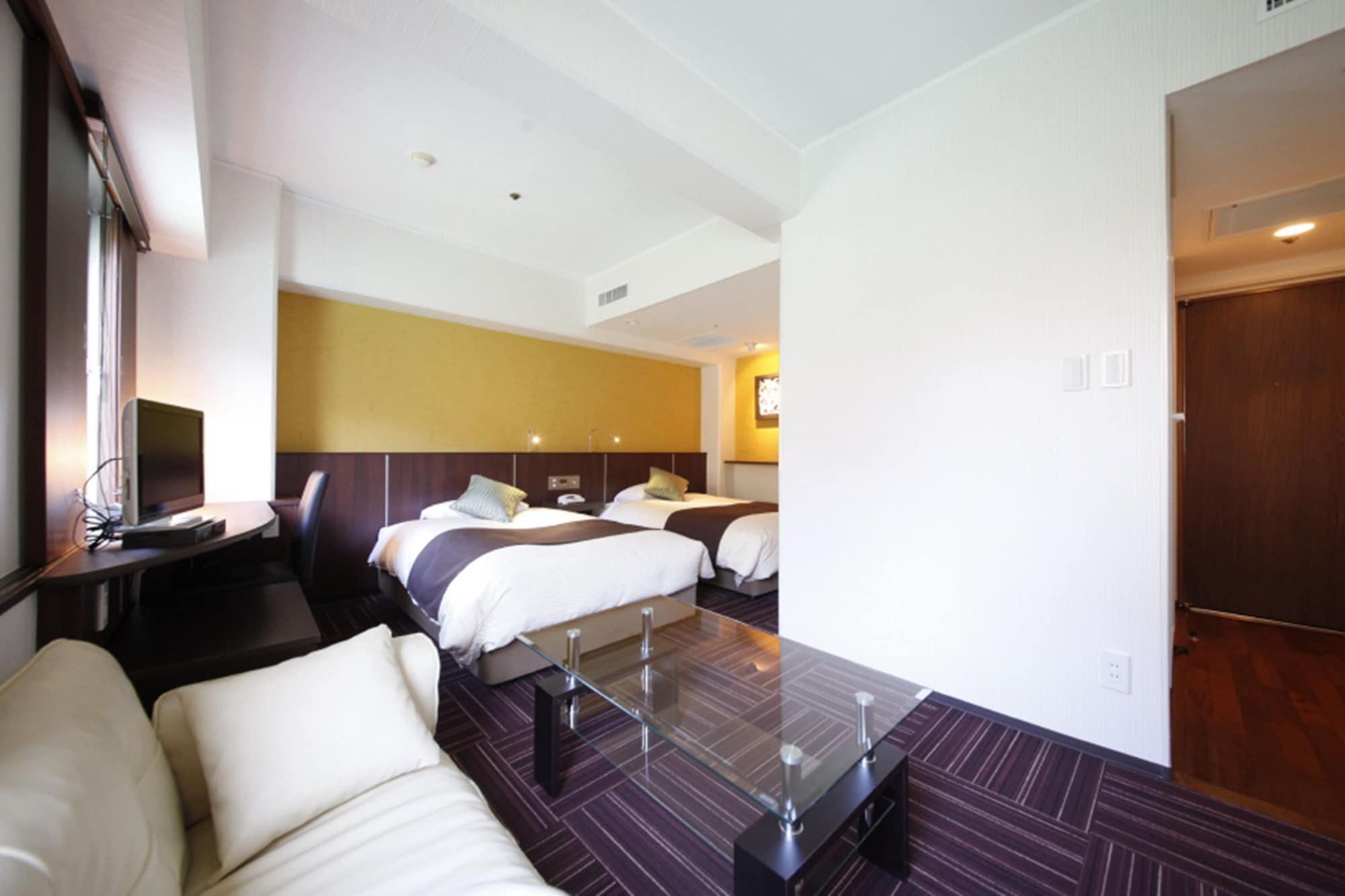 Central Hotel Yokosuka Eksteriør bilde