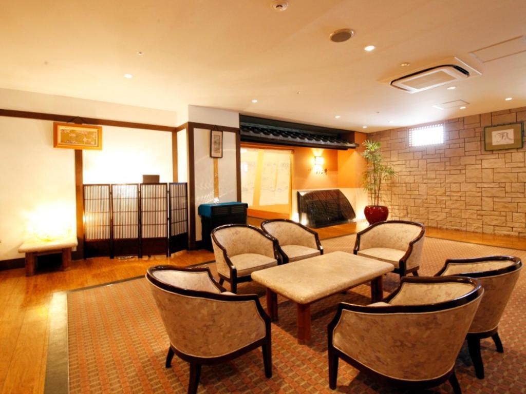 Central Hotel Yokosuka Eksteriør bilde