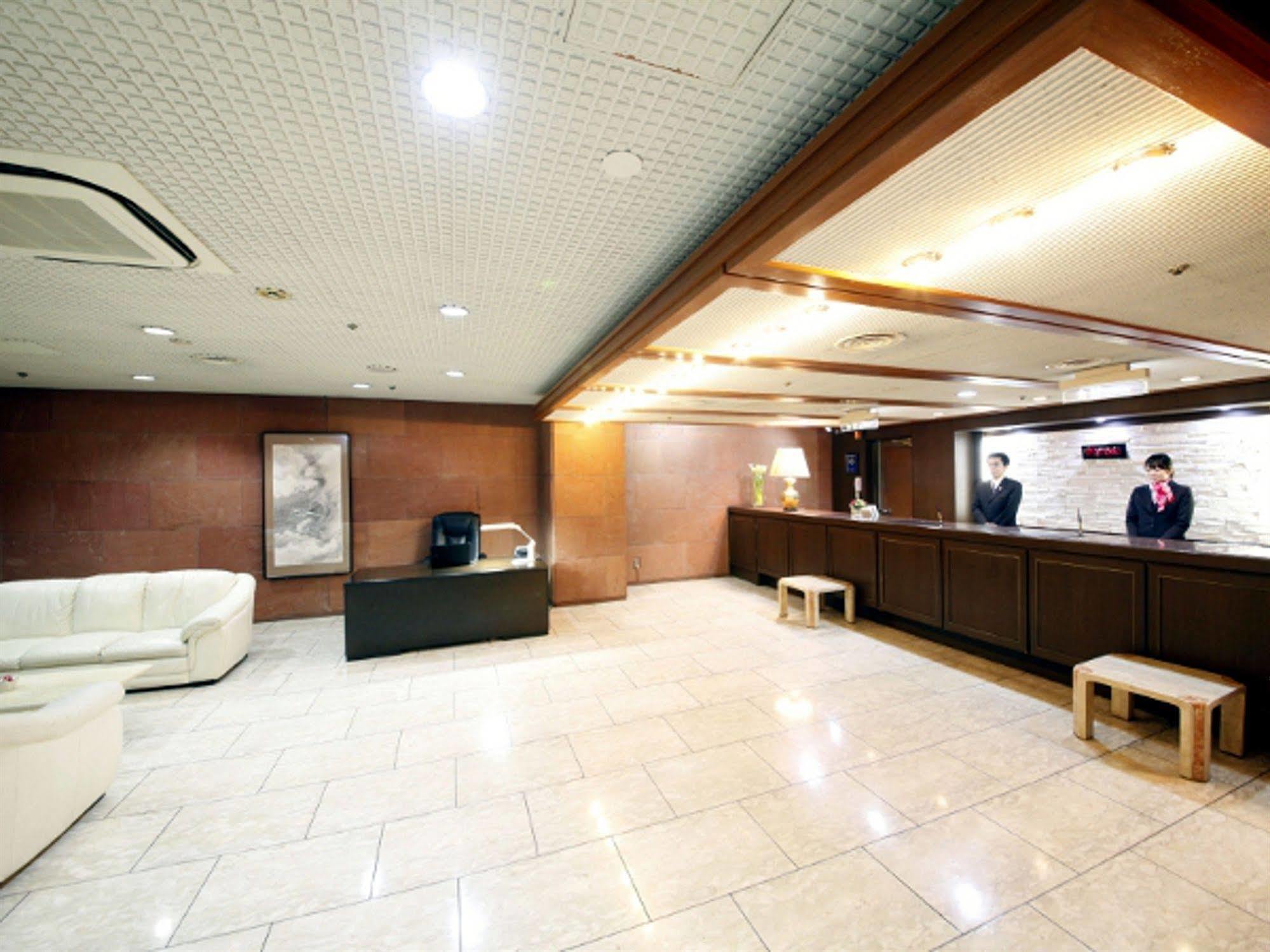 Central Hotel Yokosuka Eksteriør bilde